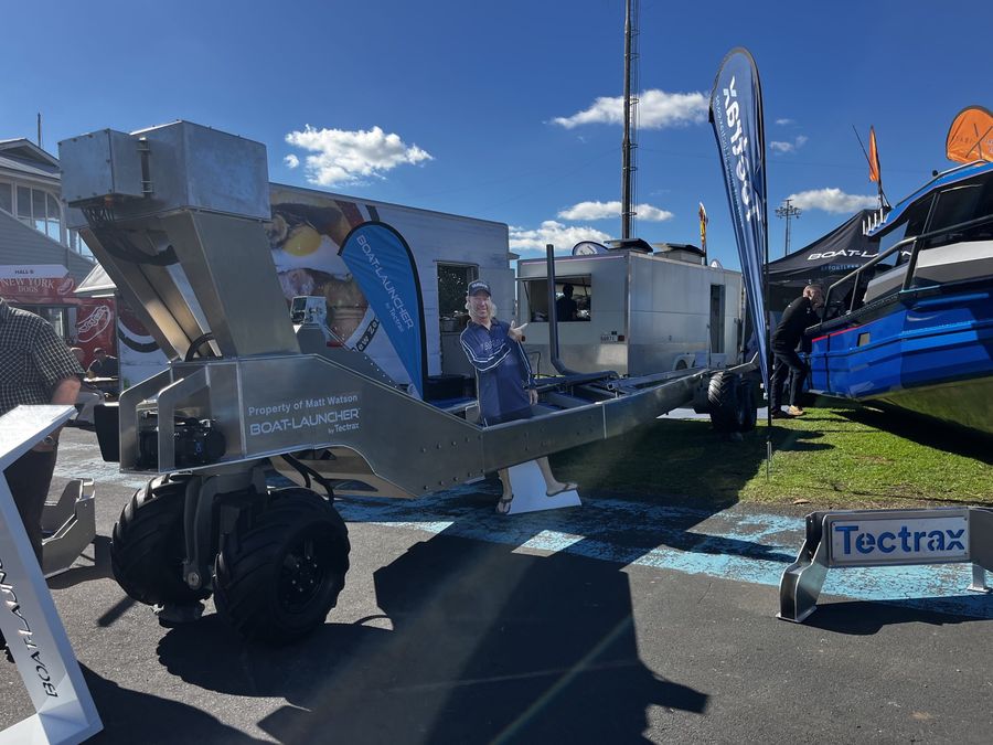 Tectrax-Boat-Launcher.jpg