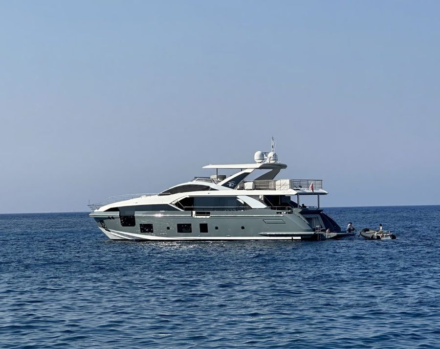 The-Nautical-Group-Completes-Sale-of-Azimut-Grande-27-Metre.-__-Supplied-2.jpg