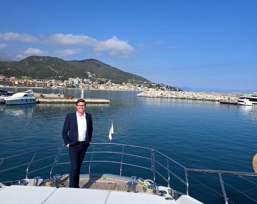 The-Nautical-Group-Completes-Sale-of-Azimut-Grande-27-Metre.-__-Supplied-3.jpg