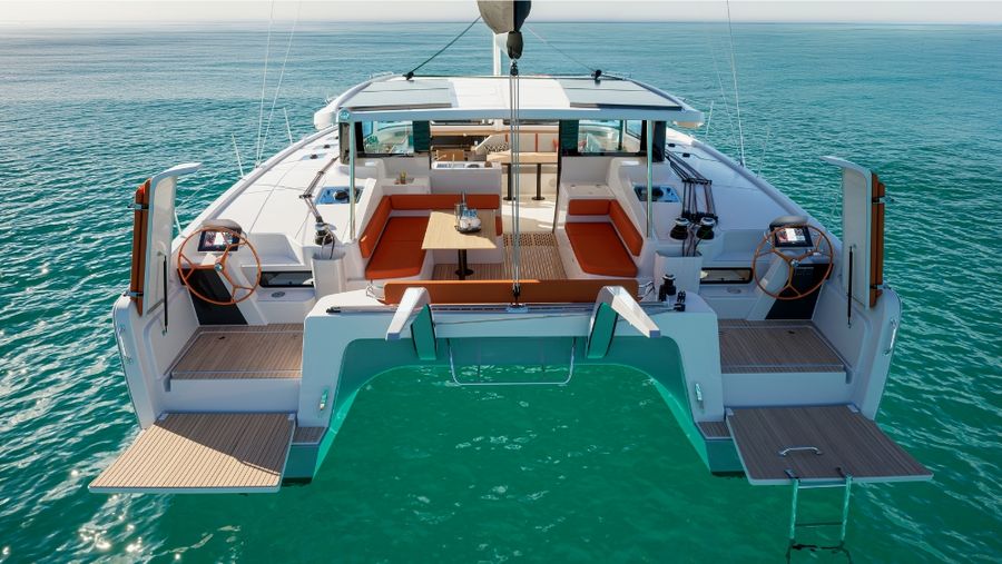 The twin helm stations are close to the boat’s centreline, giving you immediate feedback from the sea, which enhances the sailing experience and provides an intuitive feel as you guide the vessel.