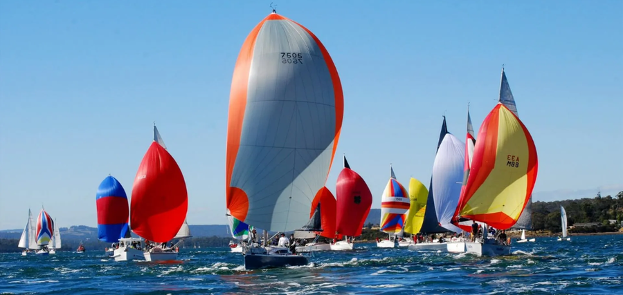 Three Hummock Island Race
