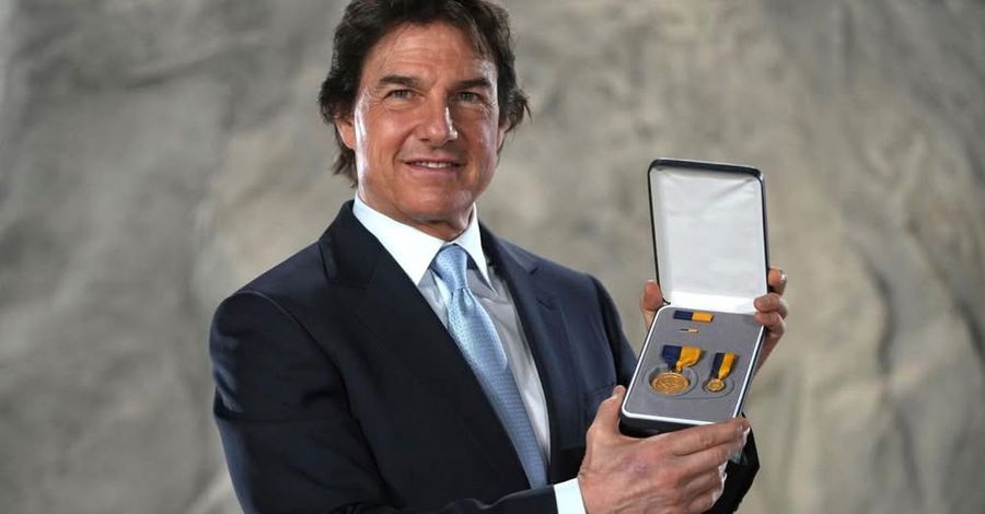 Tom Cruise - US Navy