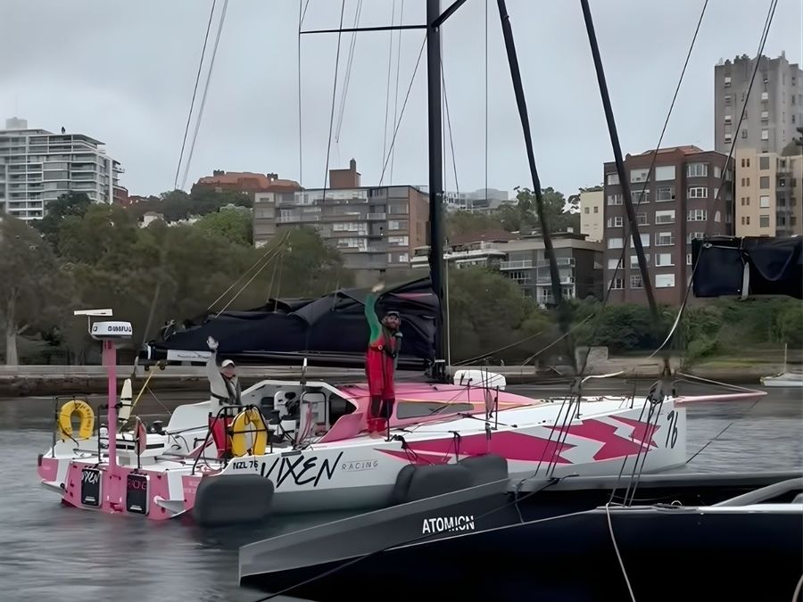 Vixen-Racing-Globe40-2.jpg