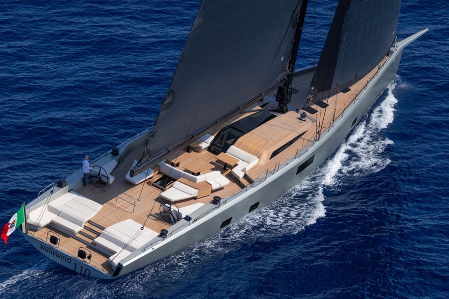 Wallywind110-3.jpg