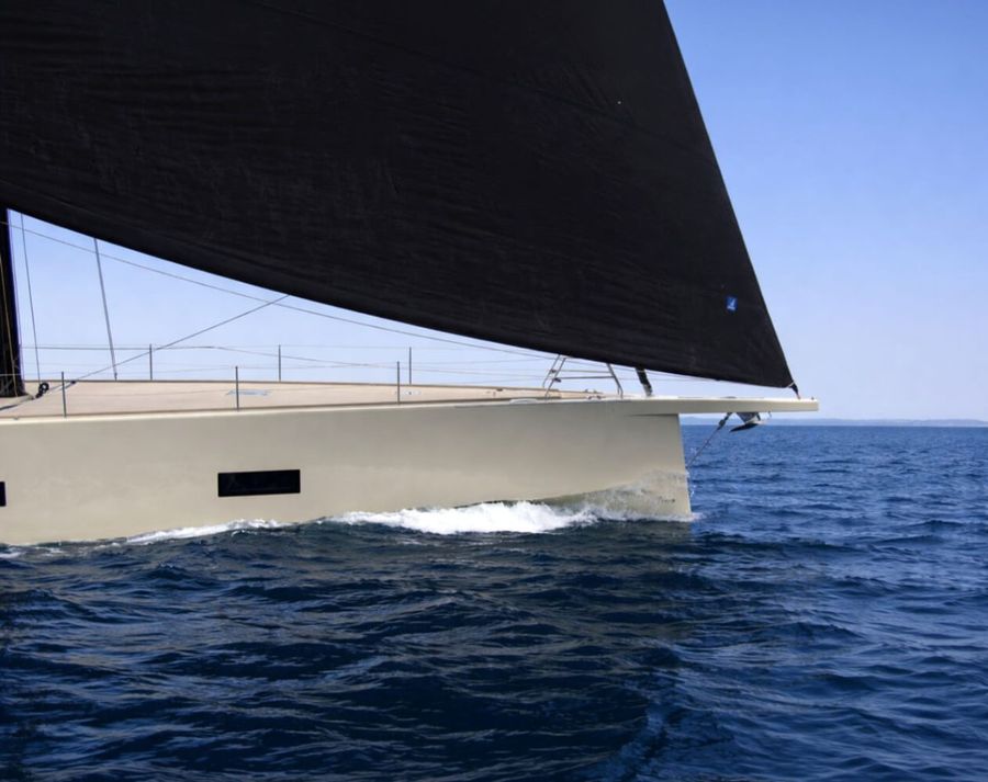 YYachts-unveils-the-new-Y7_-A-reimagined-icon-for-its-10th-anniversary-4.jpg