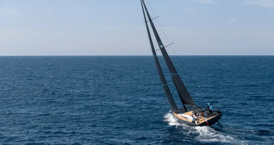 Beneteau's First 53 hits 13.5 knots surfing swell in trials, 26 August 2026