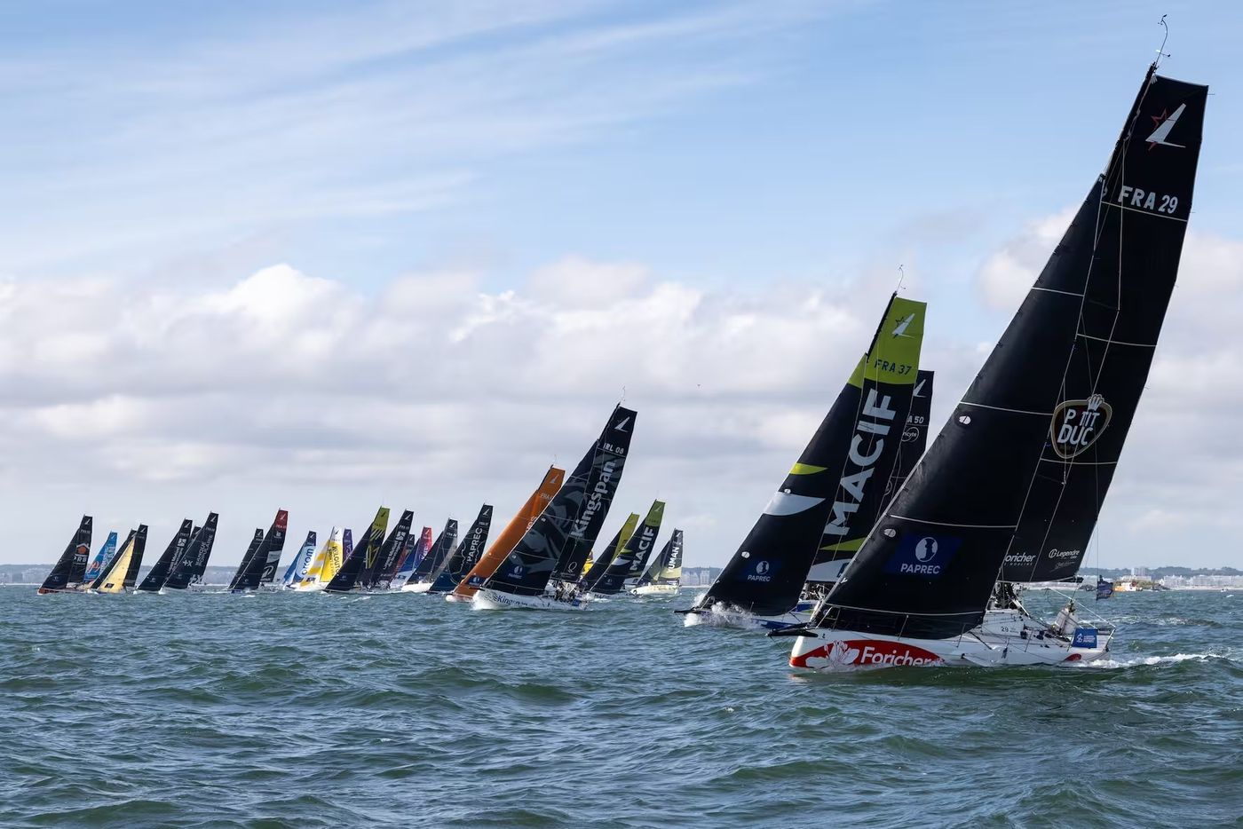 cracking-start-to-final-leg-of-la-solitaire-du-figaro-paprec.jpg