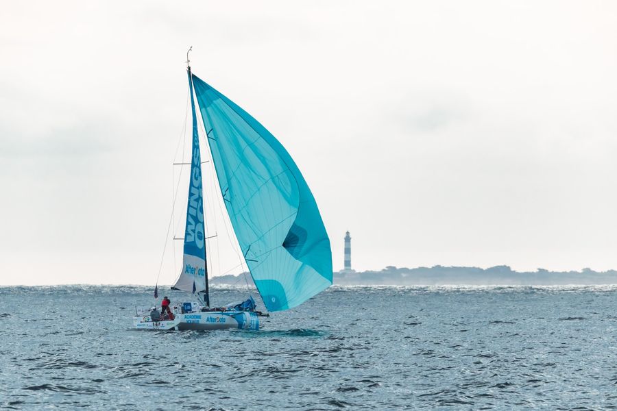 early-battles-off-oleron-as-solitaire-figaro-paprec-intensif-1.jpg