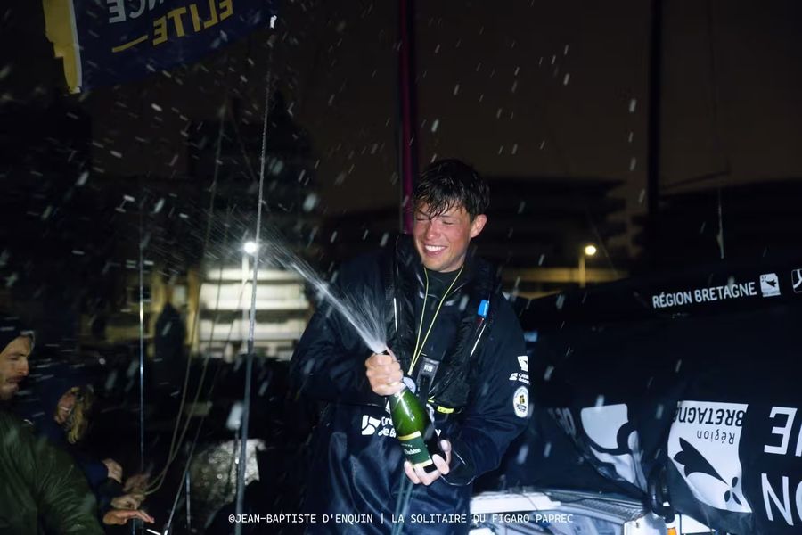 emotional-finale-as-fleet-crosses-the-line-at-le-havre-7.jpg