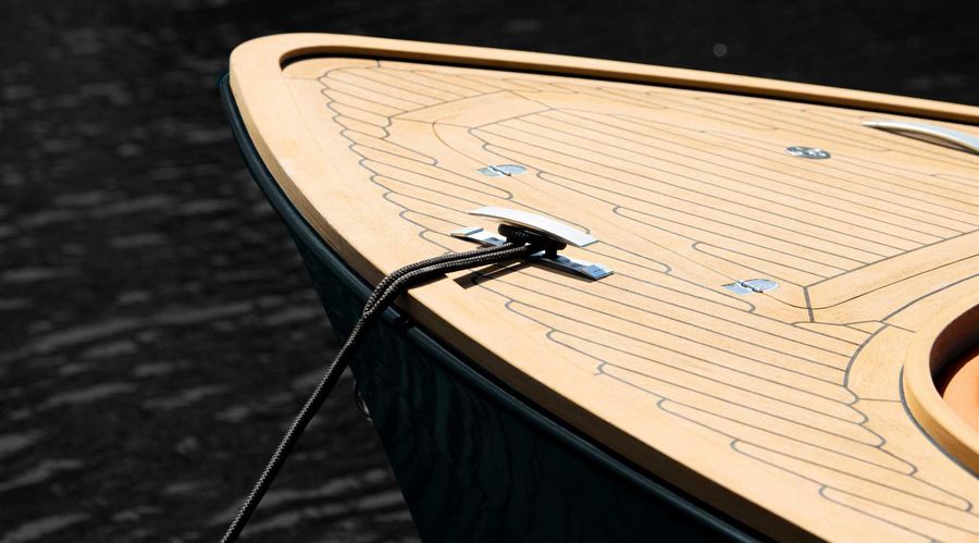 flexiteek3-foredeck