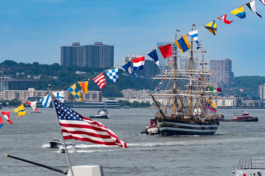 The Italian Navy's training ship Amerigo Vespucci, known as the most beautiful ship in the world, arrived in New York for the 250th anniversary of American independence.