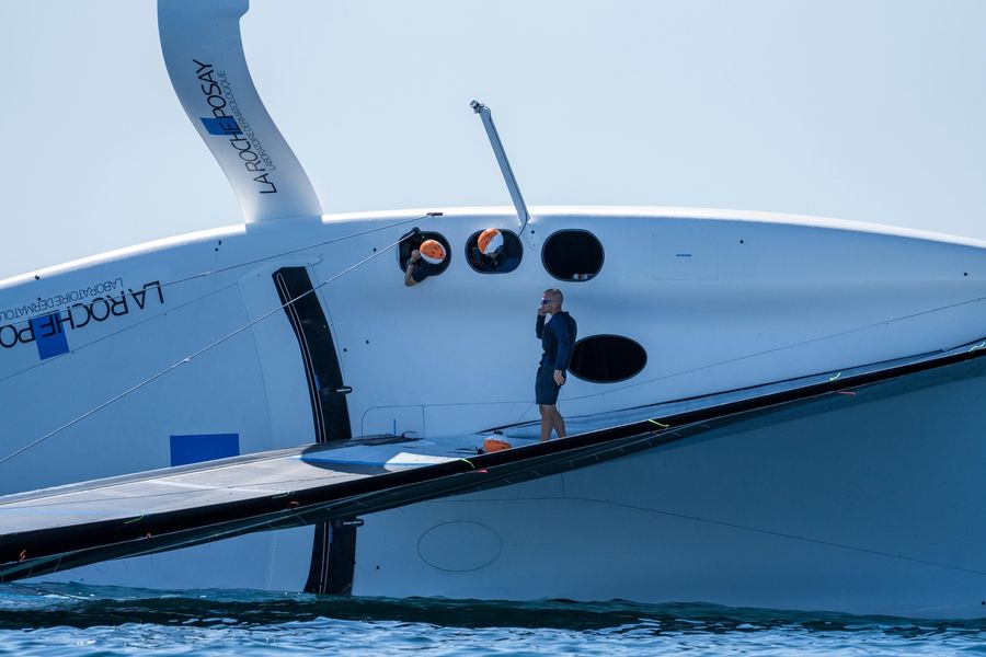 Jib trouble halts both ETNZ and Luna Rossa on water, 08 October 2026
