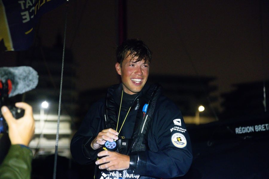 nicolas-lunven-s-winning-return-to-la-solitaire-du-figaro-3.jpg