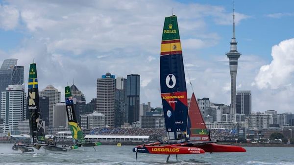 revealed-full-team-crew-lists-for-halifax-7.jpg