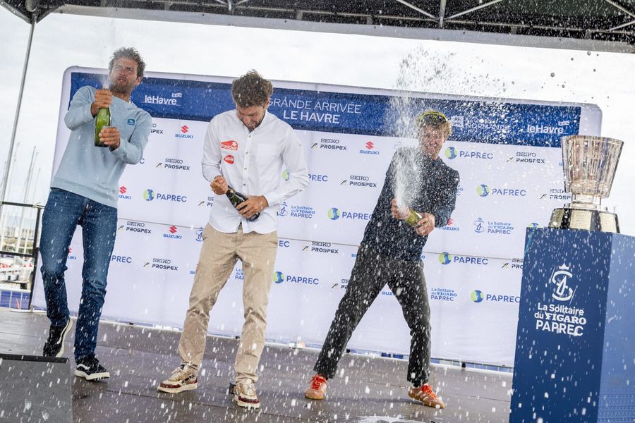 stage-3-prize-giving-in-le-havre-13.jpg
