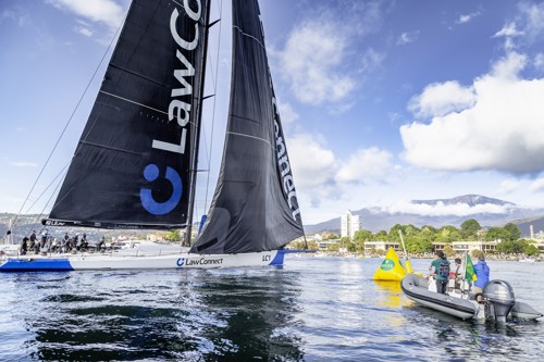 LawConnect crosses the finish line to secure Christian Beck's first major victory in 2023.