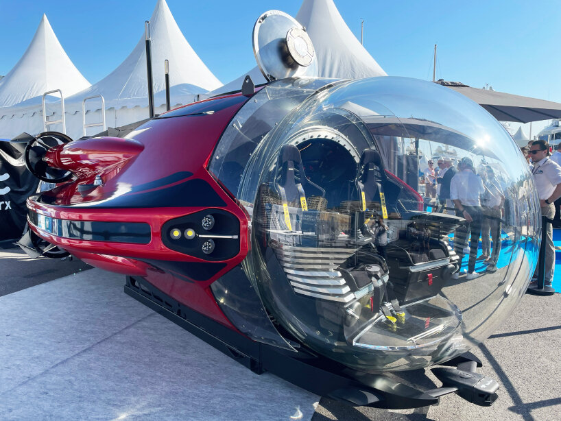 u-boat-worx-super-sub-submersible-monaco-yacht-show-2023-designboom-03