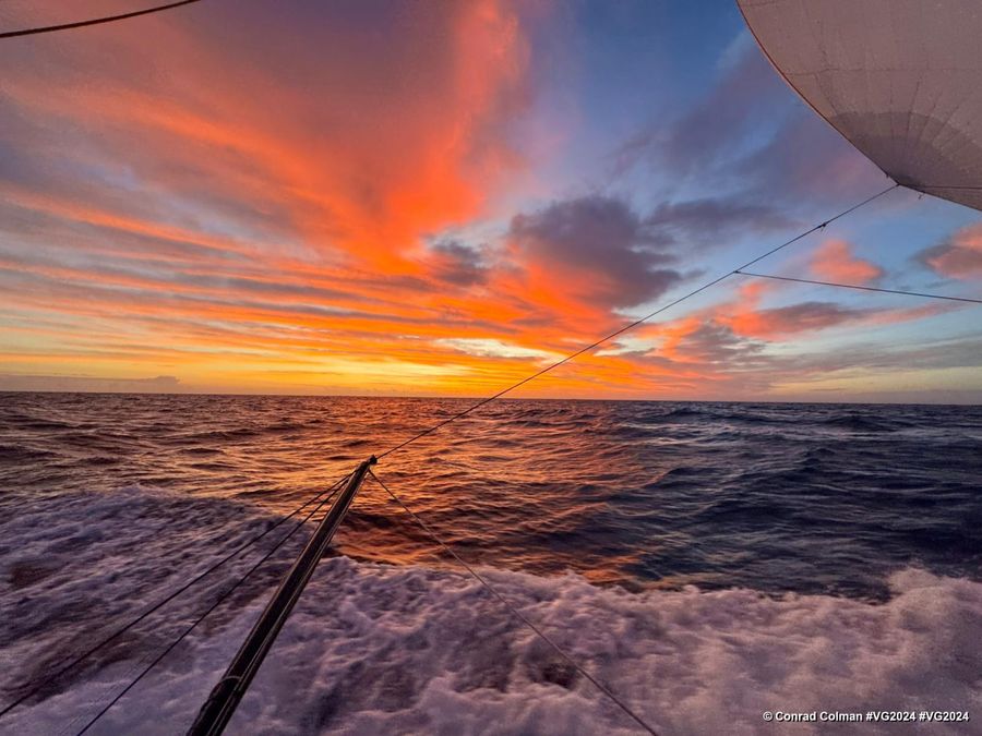 vg2024-2411301007-imo-msamlin-whatsapp-image-202-low-resolution