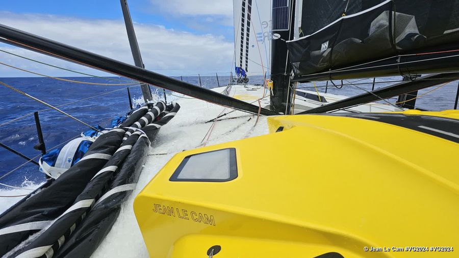 Photo sent from the boat Tout Commence en Finistère - Armor Lux during the Vendee Globe sailing race on December 04, 2024. Photo credit: skipper Jean Le Cam
