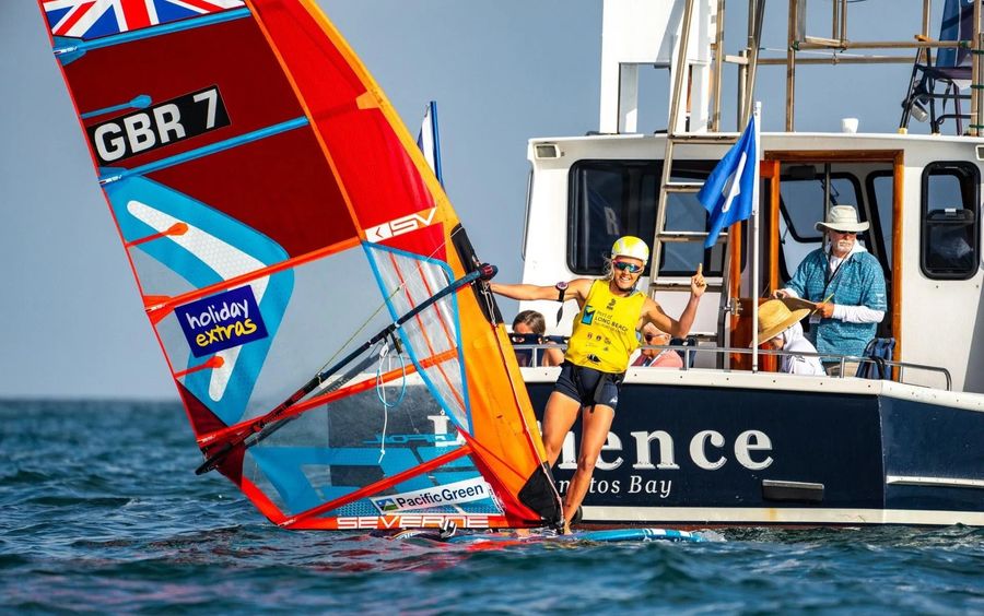 LA28 venue hosts iQFOiL and kite title showdown in light winds, 18 July 2026